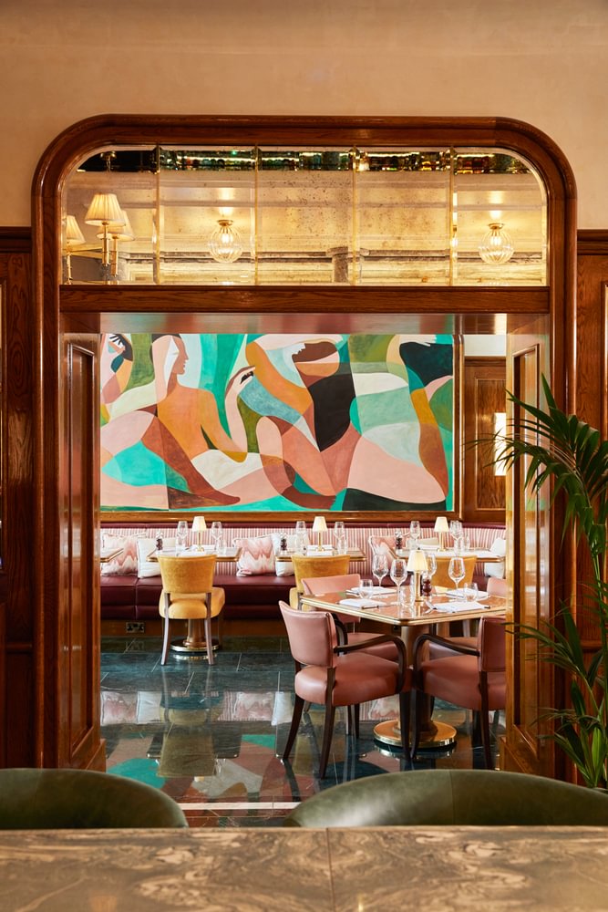 San Carlo Knightsbridge, peak at open tables